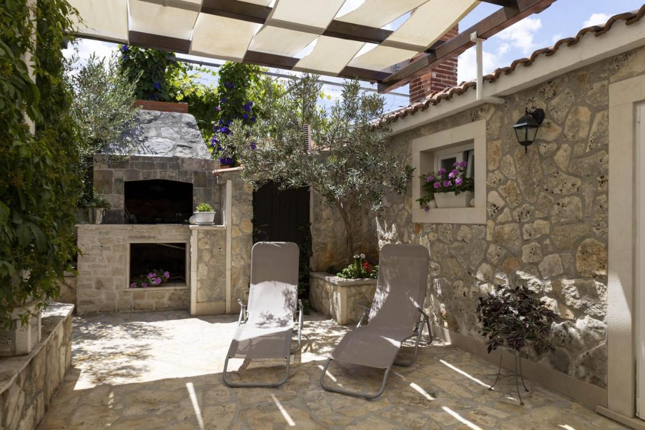 M&t Apartment Supetar